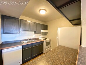 Juniper Apartments in Alamogordo, NM - Building Photo - Building Photo