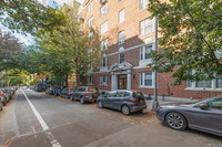 225 Lincoln Pl in Brooklyn, NY - Foto de edificio - Building Photo