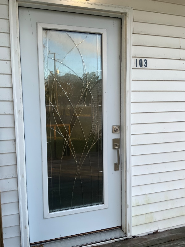 property at 437 NW Desoto St