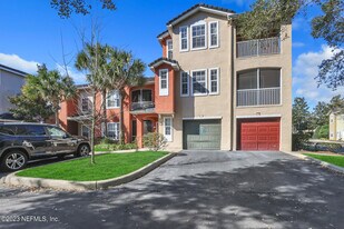 10075 GATE N Pky in Jacksonville, FL - Building Photo