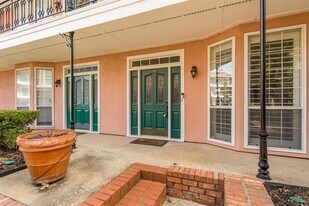 3208 Cole Ave in Dallas, TX - Building Photo