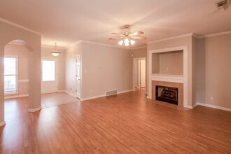 2064 Milbrey St in Memphis, TN - Building Photo - Building Photo