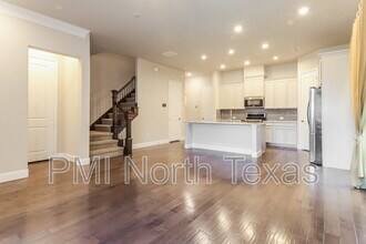 1005 Kennedy Dr in Allen, TX - Building Photo - Building Photo