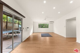 2160 Lake Shore Ave in Los Angeles, CA - Building Photo - Building Photo