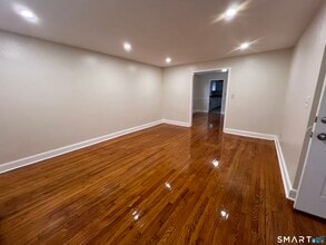 62 Lincoln Ave in Bridgeport, CT - Building Photo - Building Photo