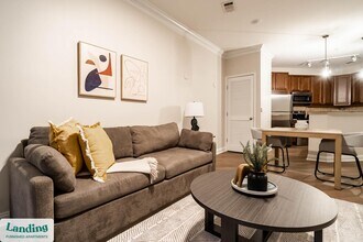 3000 Renaissance Park Pl in Cary, NC - Building Photo - Building Photo