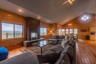 405 Goat Mountain in Livingston, MT - Building Photo - Building Photo