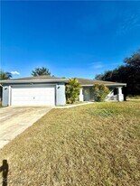 1116 Calvert Ave in Lehigh Acres, FL - Building Photo