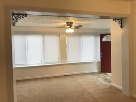 2203 5th Ave in Altoona, PA - Building Photo