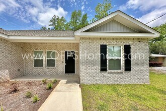 188 Park Ln in Crestview, FL - Building Photo - Building Photo