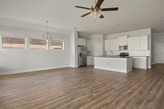 2111 Clearwater Way in Royse City, TX - Building Photo - Building Photo