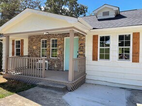 104 Highland Dr in Kingston, TN - Building Photo - Building Photo