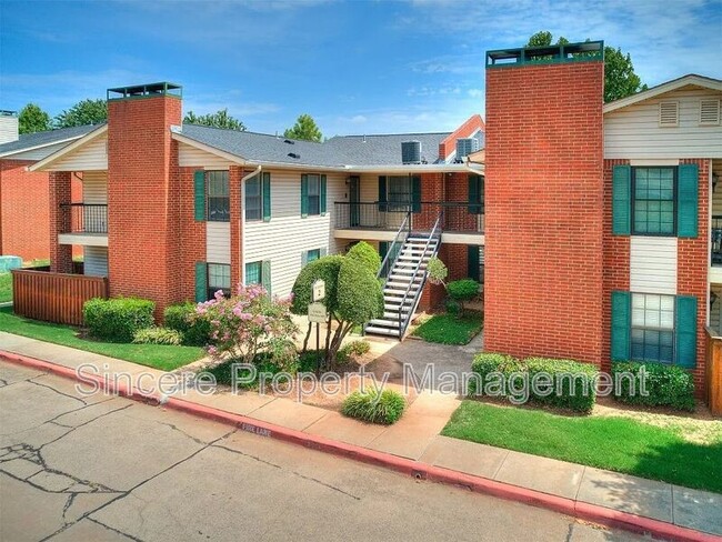 4400 Hemingway Dr in Oklahoma City, OK - Foto de edificio - Building Photo