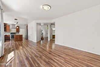 3095 Fairwood Dr in Reno, NV - Building Photo - Building Photo