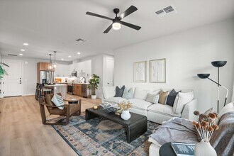 The George in Mesa, AZ - Foto de edificio - Building Photo