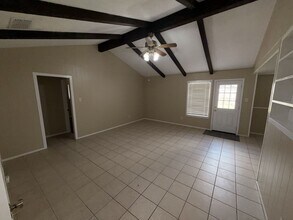 5313 Carriage Ln in Corpus Christi, TX - Building Photo - Building Photo