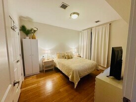 1325 Adams St in Hoboken, NJ - Building Photo