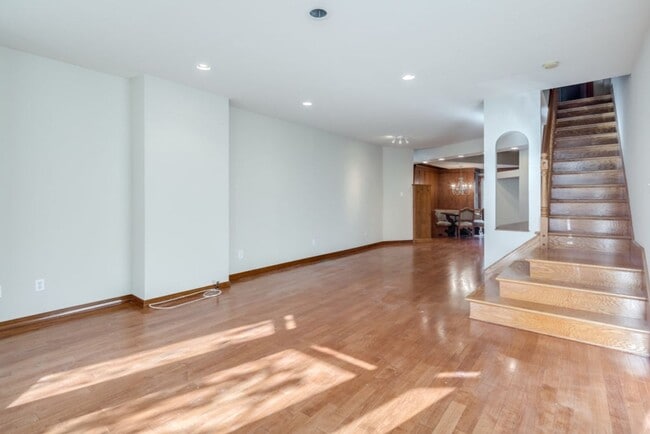 property at 2219 Bainbridge St