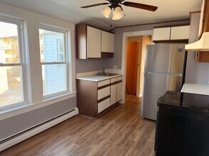 85 Ash St in Nashua, NH - Building Photo - Building Photo