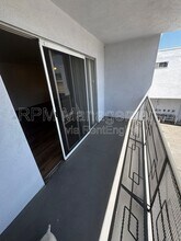 11939 Albers St in Los Angeles, CA - Building Photo - Building Photo