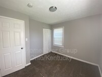 519 Ridgebury Dr photo'