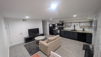 1220 Kennedy St NW, Unit B in Washington, DC - Building Photo - Building Photo