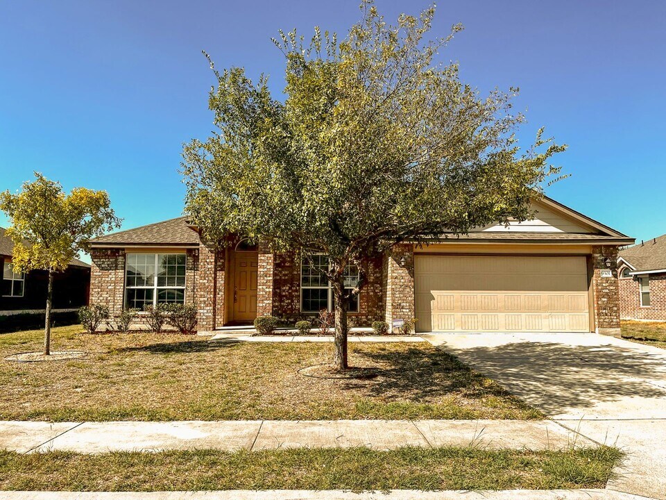 9301 Cricket Dr in Killeen, TX - Building Photo