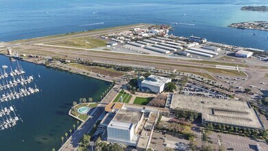 301 1st St S, Unit 3007 in St. Petersburg, FL - Building Photo - Building Photo