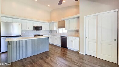 18057 W Acapulco Ln in Surprise, AZ - Building Photo - Building Photo