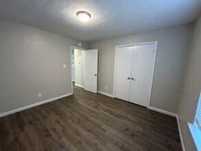 275 Tinker Hill Cv, Unit A in Jackson, TN - Building Photo - Building Photo