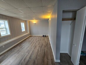 518 Moen Ave in Rockdale, IL - Building Photo - Building Photo