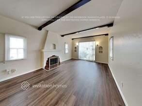 2028 W 85th St in Los Angeles, CA - Building Photo - Building Photo