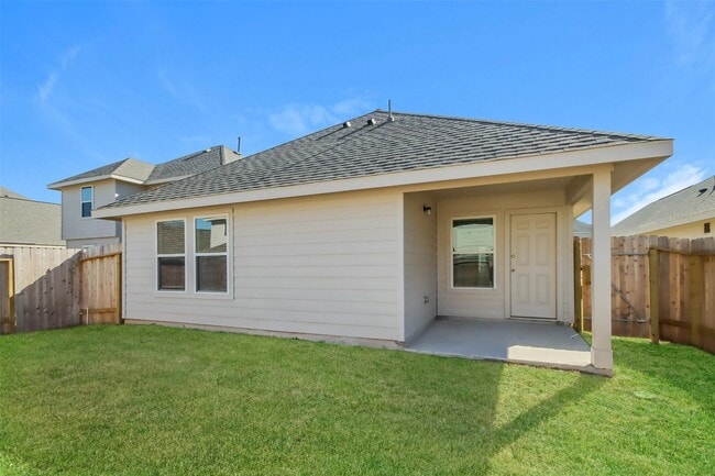 property at 2536 Shad Dr