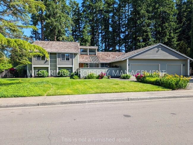 948 NW 170th Dr