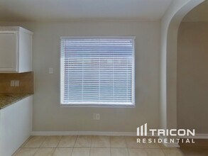 2445 Carolina Dr in Fort Worth, TX - Building Photo - Building Photo