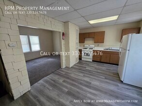 393 Cross St in Akron, OH - Building Photo - Building Photo