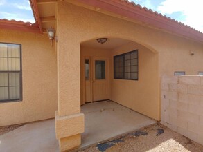 3912 Lass Ave in Kingman, AZ - Building Photo - Building Photo