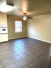 1129 Nancy Beth Dr in Kerrville, TX - Building Photo - Building Photo