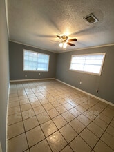 108 Deal St in Hinesville, GA - Building Photo - Building Photo