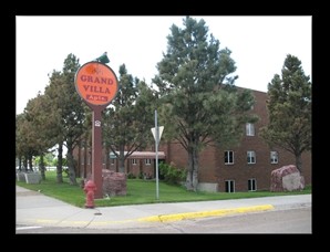 The Grande Villa in Chinook, MT - Building Photo - Building Photo