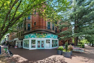 719 G Street SE in Washington, DC - Building Photo