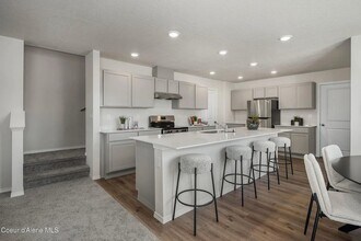 77 E Lupine Ln in Hayden, ID - Building Photo - Building Photo