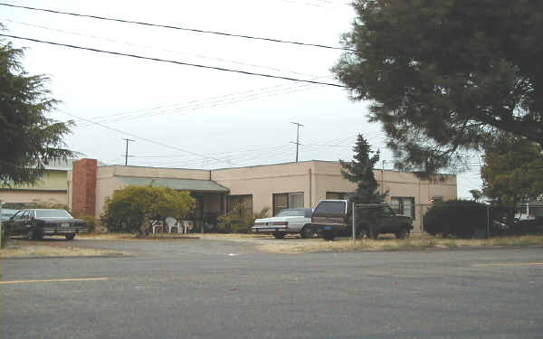 2--18 Railroad Ave in Rodeo, CA - Building Photo