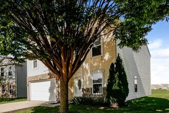 7764 Brandenburg Way in Indianapolis, IN - Building Photo - Building Photo