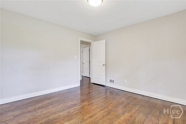 5215 Habersham St in Savannah, GA - Building Photo - Building Photo