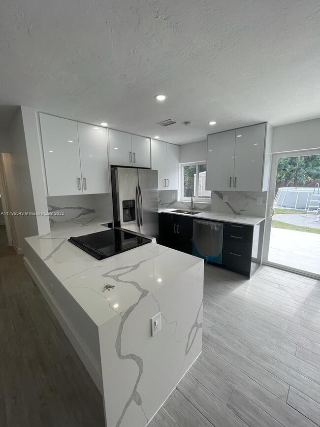 property at 912 NE 5th St