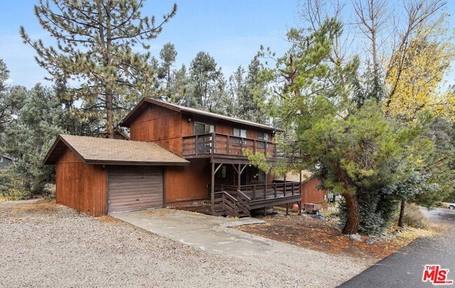 2317 Maplewood Way in Pine Mountain Club, CA - Building Photo - Building Photo