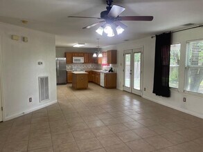 1427 Newbury St in Georgetown, TX - Building Photo - Building Photo