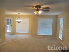 214 Amber Trce in Dallas, GA - Building Photo - Building Photo