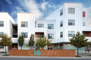 Classen 16 in Oklahoma City, OK - Building Photo